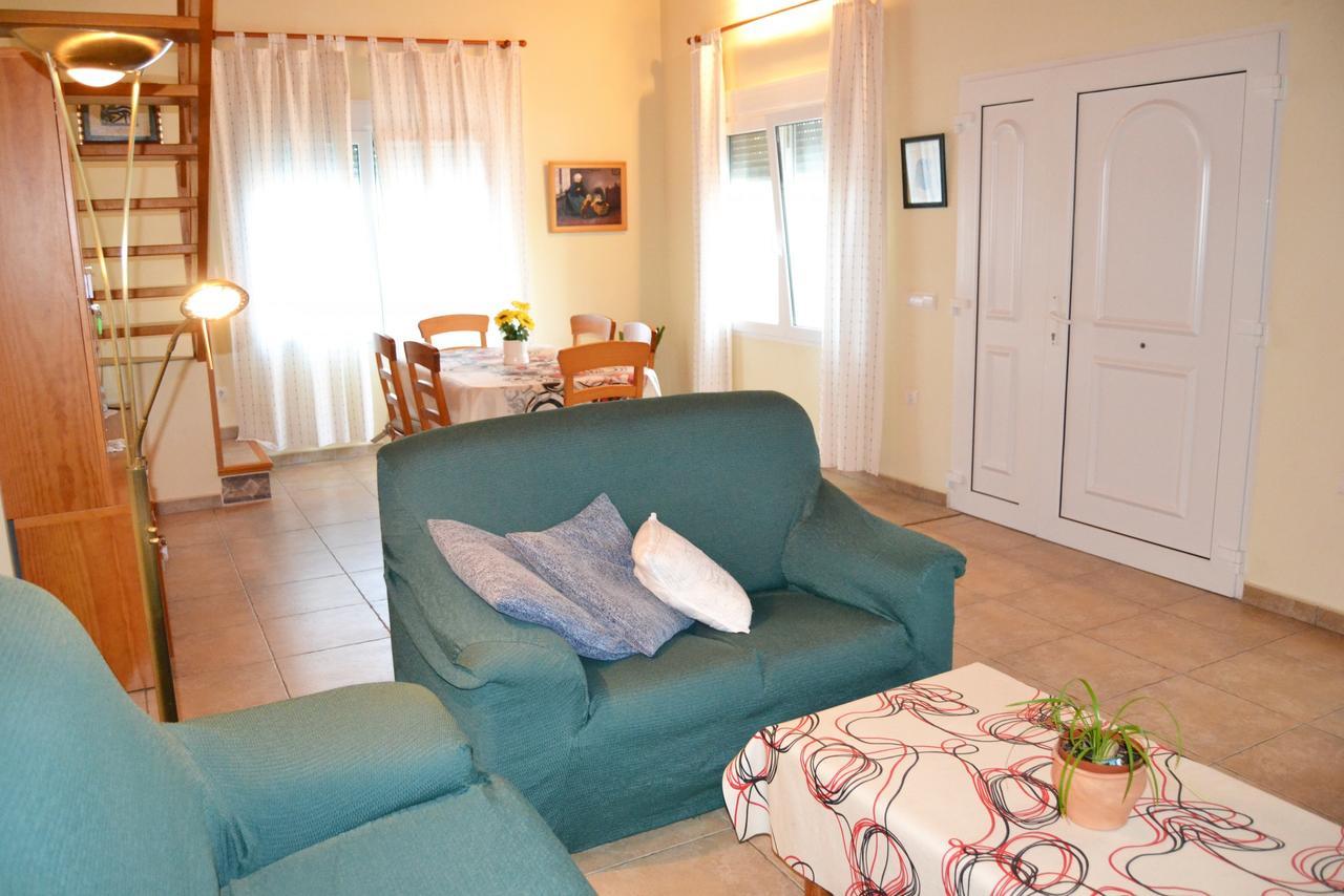 Lola Chalet